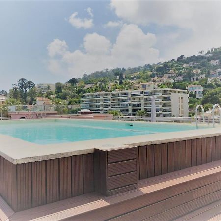 Apt Golfe Juan - 5Min Des Plages - Parking Privee - Piscine Rooftop Валорис Екстериор снимка